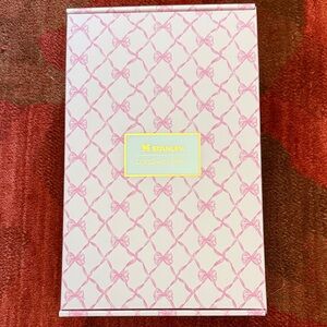 Stanley Pink and White Bow Pattern 30 oz tumbler